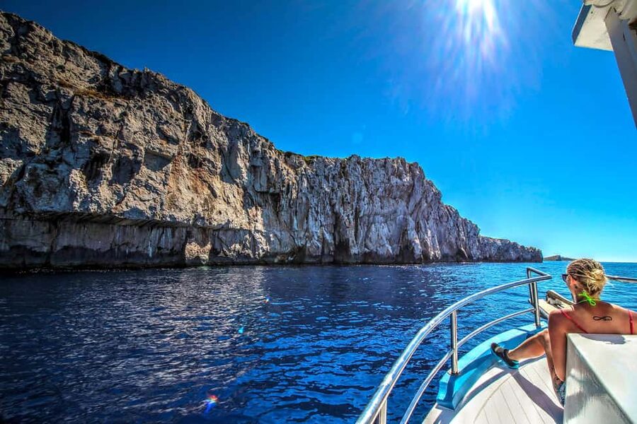 Mikado Kornati Excursion with snorkeling and hiking stops - Getting to Fosa port and settling in for the 8 a.m. start