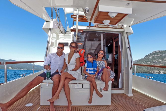 Mljet Island National park Yacht Excursion from Korcula Island - Return to Korčula: smoother than you’d expect in wind