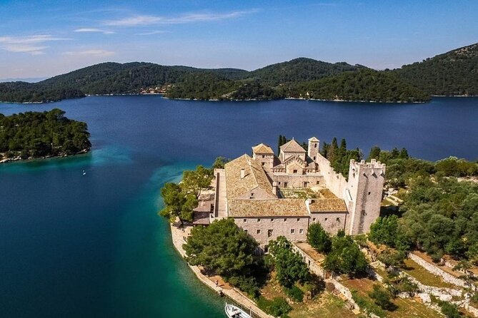 Mljet National Park trip - Pure Nature & Island Escape - Speedboat to Prapratno Beach, with big views and short time