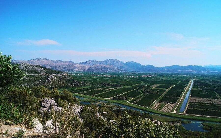 Mostar and Kravice Waterfalls Tour from Dubrovnik - Kravice Waterfalls: 90 Minutes to Relax, Walk, and Cool Off