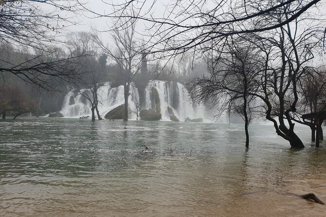 Mostar and Kravice Waterfalls Tour from Dubrovnik (Semi-Private) - Why the border crossing experience matters (and how your guide helps)