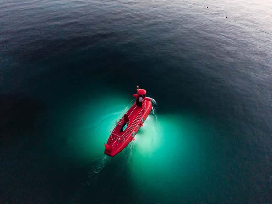 Omiš: Semi-Submarine Underwater Adventure - The main stop: viewing the WWII shipwreck through the glass