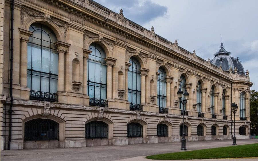 Petit Palais Paris Museum of Fine Arts Tour with Tickets - What a great guide should do here, and one warning sign