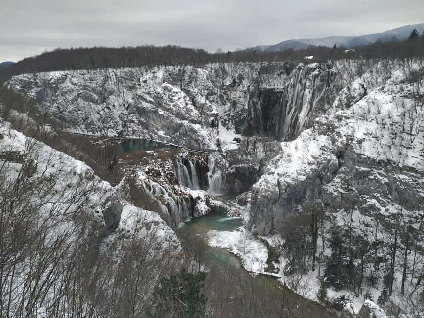 Plitvice Lakes: Guided Walking Tour with Boat Ride - What makes this Plitvice tour worth your time