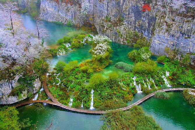 Plitvice Lakes National Park Admission Ticket - Timing the day with the included transit