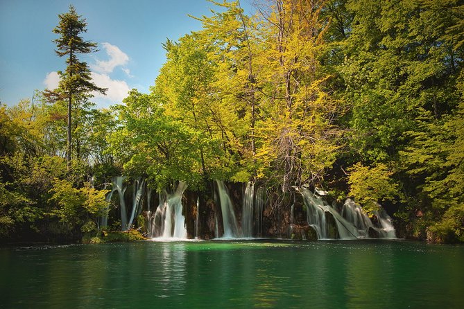 Plitvice Lakes National Park Full day tour - Plitvice Lakes in One Day: What You Actually See