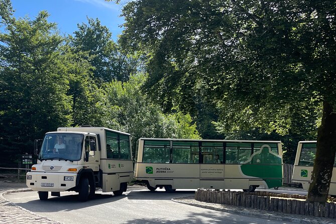 Plitvice Lakes with Ticket & Rastoke Guided Tour from Zagreb - Lower and Upper Lakes: getting the most without missing the best views