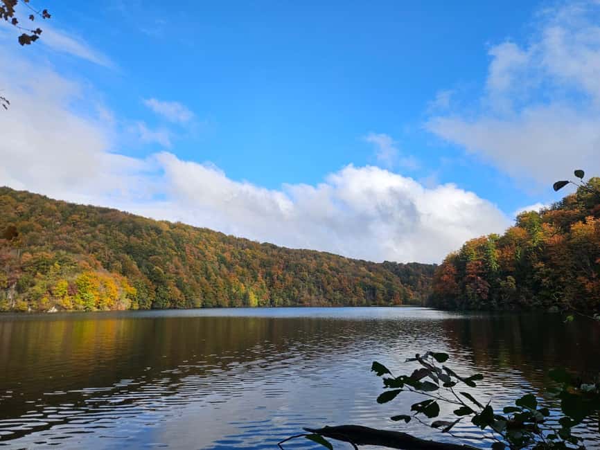Plitvice: Plitvice Lakes Guided Tour with Boat Ride - The Lake Kozjak boat ride: calm water after the walking