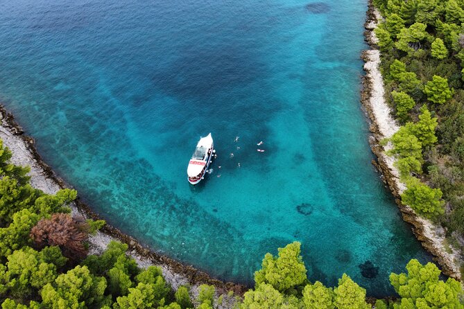 Podstrana and Jesenice, Boat trip to Brač and Šolta with lunch - Price and value: how $66.23 adds up for a full day