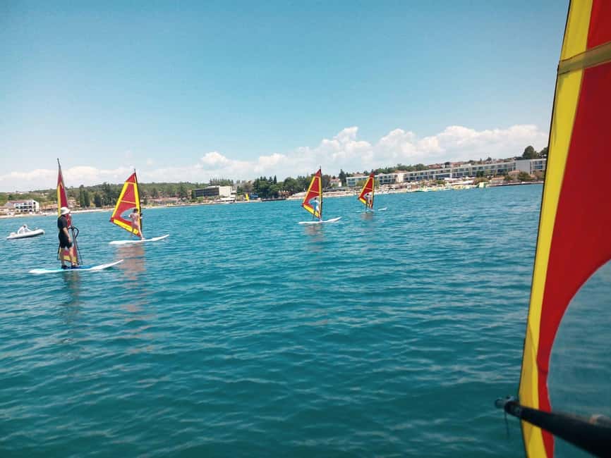 Poreč: 2-hour windsurfing lesson - Theory and gear basics: learning what to touch before you touch the water