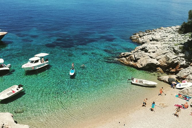 Private Boat Tour of Croatia - Pakomina Restaurant Stop: Family-Run, Beachside, and Fish-Focused