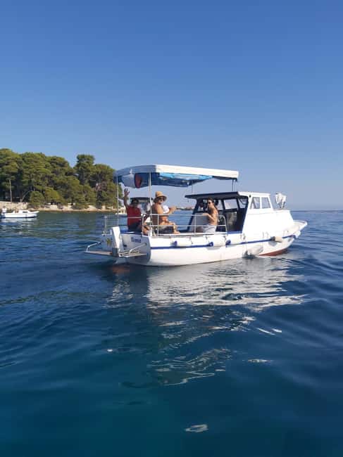 Private Boat tour with refreshing drinks Zadar - Setting Off from Zadar on a Traditional Wooden 9-Meter Boat