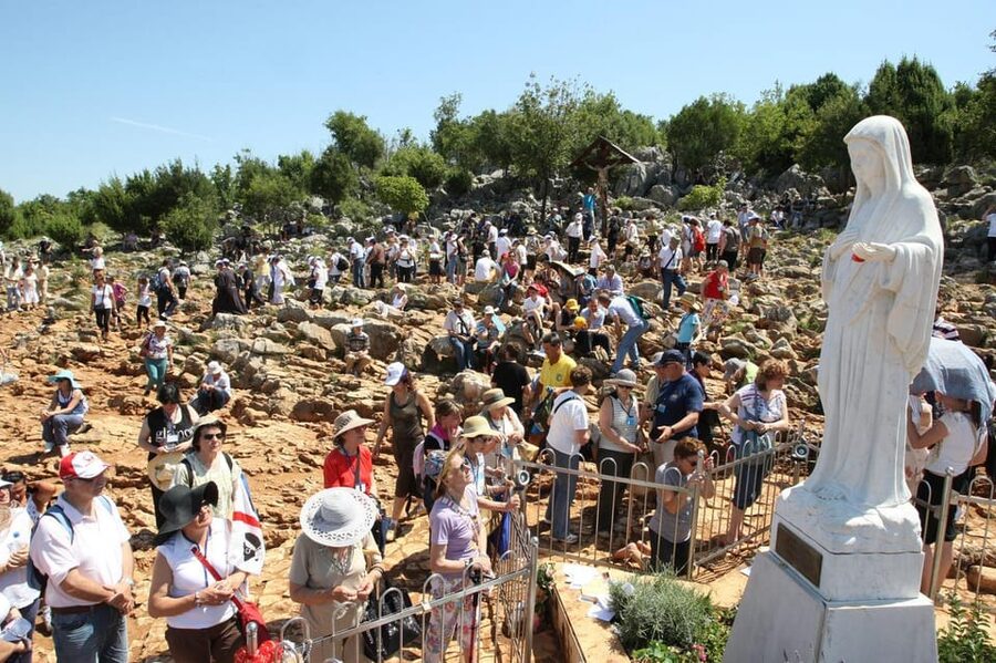 Private Day trip to Medjugorje from Split or Dubrovnik - Apparition Hill: choose your pace, not your pressure