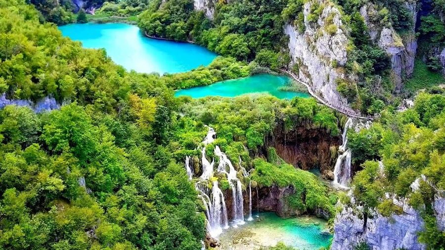 Private Day Trip Zagreb-Plitvice Lakes National Park - Zagreb to Plitvice in a single, calm day (6 hours total)