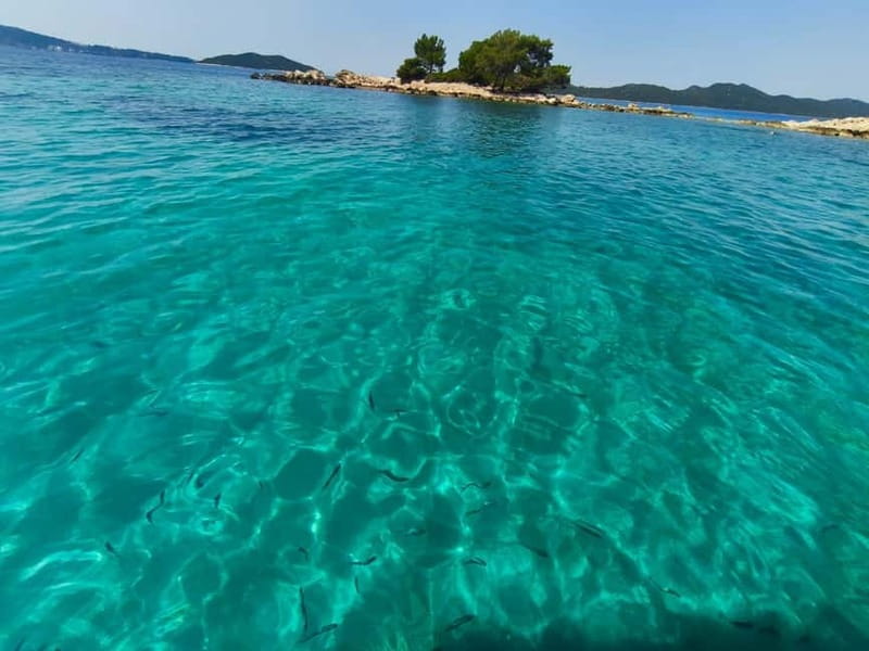 Private Elafiti Boat Tour- Visit Blue Cave and beach Sunj - The Boat Setup: Atlantic Open 670 Comfort Perks You Notice Fast