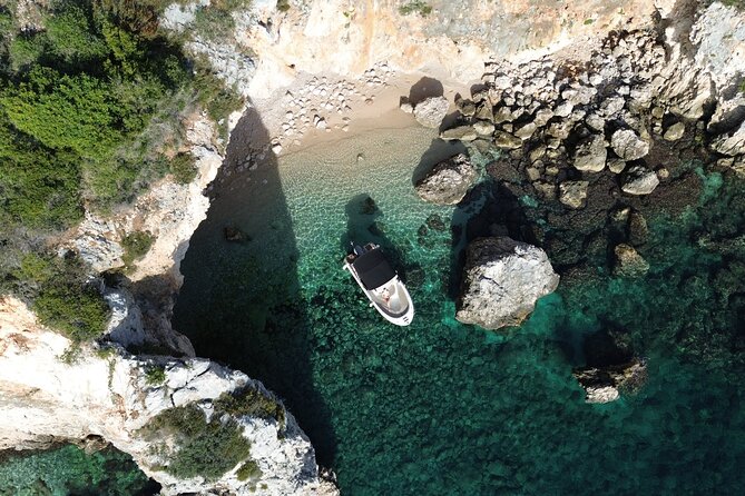 Private Elaphiti Islands Tailor-Made Boat Tour 4h -All inclusive - Quick hits before you go