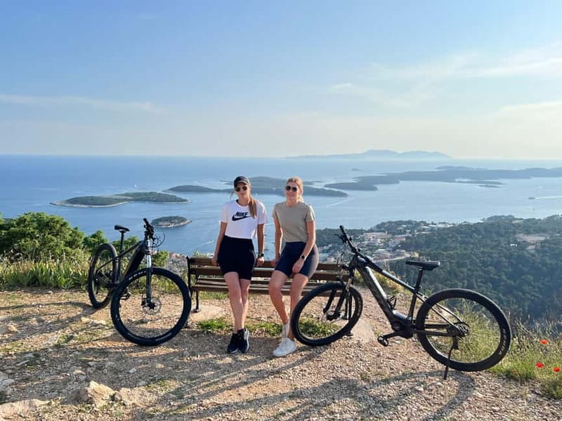 Private Hvar Island E-Bike Tour (Self-Guided) - Where you meet and how the timing works