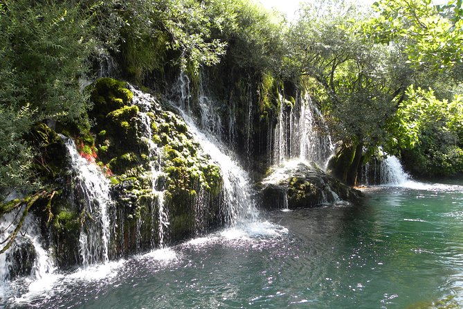 Private rafting on Cetina river with caving & cliff jumping,free photos & videos - Why a private guide feels safer, and also more fun