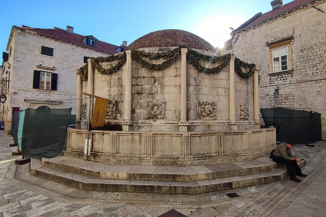 Private Self-Guided Audio Walking Tour in Dubrovnik Old Town - Start point and finish: keep it simple