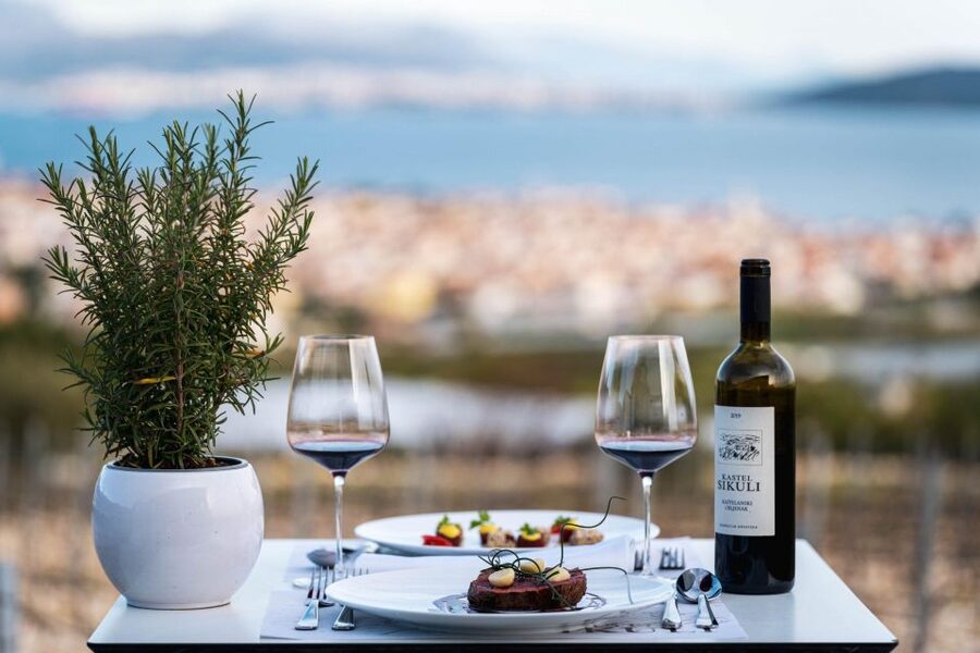 Private Split & Trogir Wine Tasting & Vineyard with Sea View - Key things that make this tour worth it