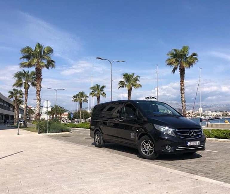 Private tour from Split area: Trogir and Krka National Park - Trogir in private format: medieval streets and real free time
