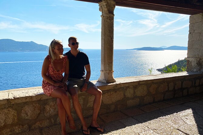 Private Tour of Dubrovnik with Legendary Classic Car Old-Timer - The classic car experience: comfort, AC questions, and what to wear