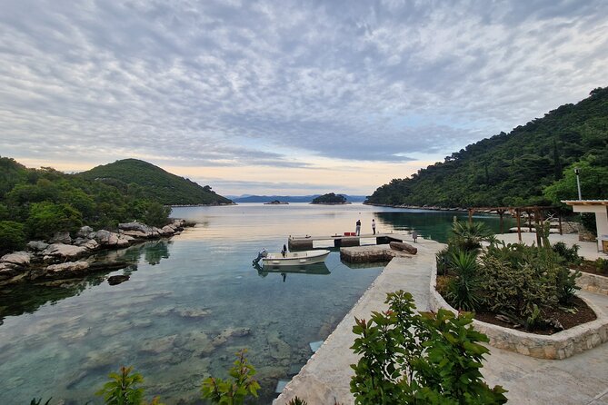 Private tour to the Elafiti with Barracuda 545 - half day 4h - FAQ