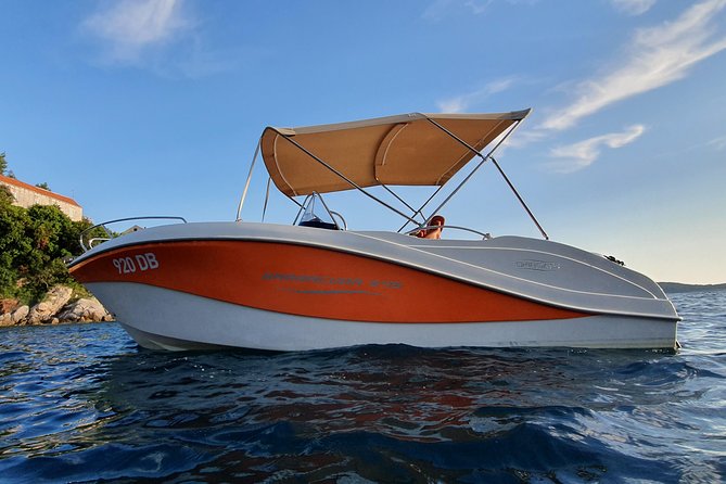 Private tour to the Elafiti with Barracuda 545 - half day 4h - Your Private Boat on the Barracuda 545, and why it feels worth it