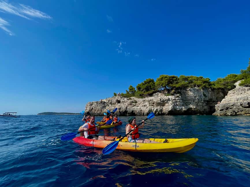 Pula: Cave, Canyon and Island Kayak Tour Snorkel&Explore - Ambrela Beach start, quick kayak basics