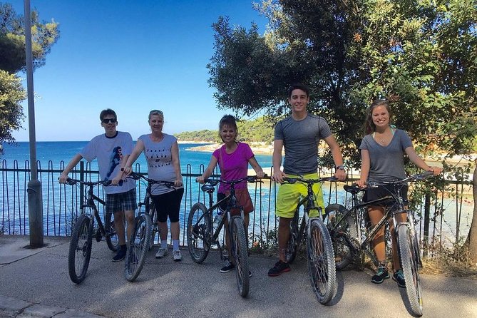 Pula Highlights Bike Adventure - Lungomare promenade time: 4 km of pine shade and beach links