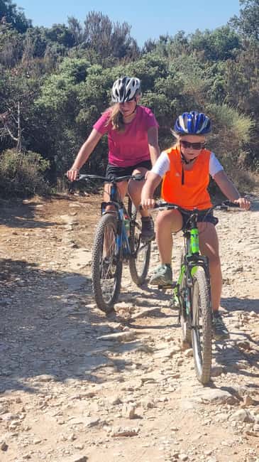 Pula: Kamenjak Bike Tour with Blue Cave and Cliffs Visit - Bikes, Helmets, and the Pace You Should Expect