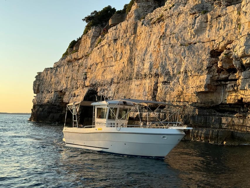 Pula: Sunset Dolphin Watching Boat Tour around N.P Brijuni - Quick hits: Pula sunset dolphin watching with Brijuni National Park