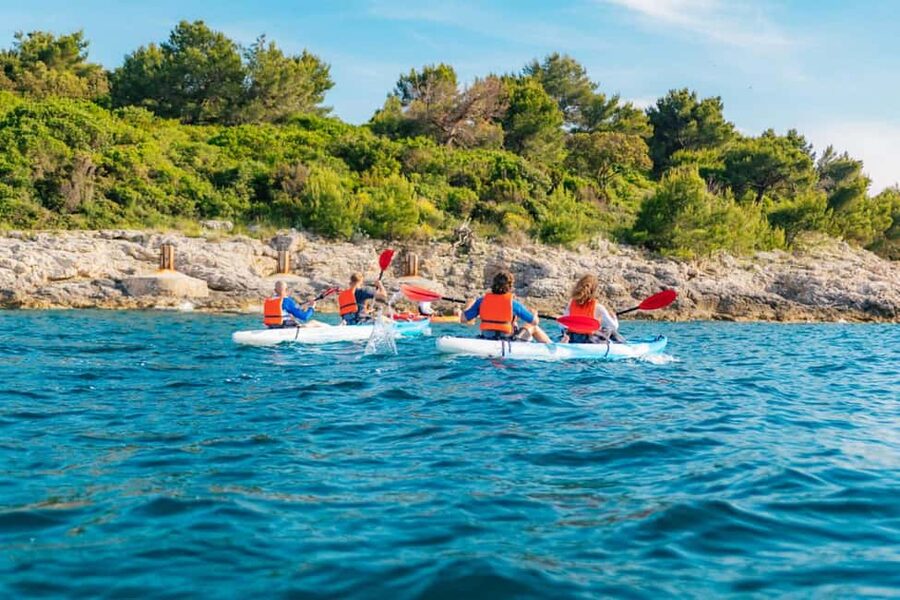 Pula: Three Island Kayak Tour with Cave Photo & Snorkeling - The 15-minute safety briefing that keeps the day smooth