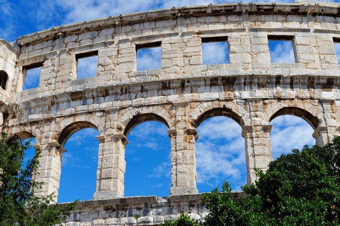 Pula walking tour - Gradska Trznica Pula: market stop for real city life