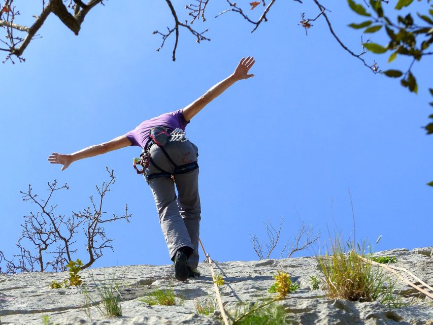 Rock Climbing Lesson in Dubrovnik - Snacks, break time, and the benefit of a half-day reset