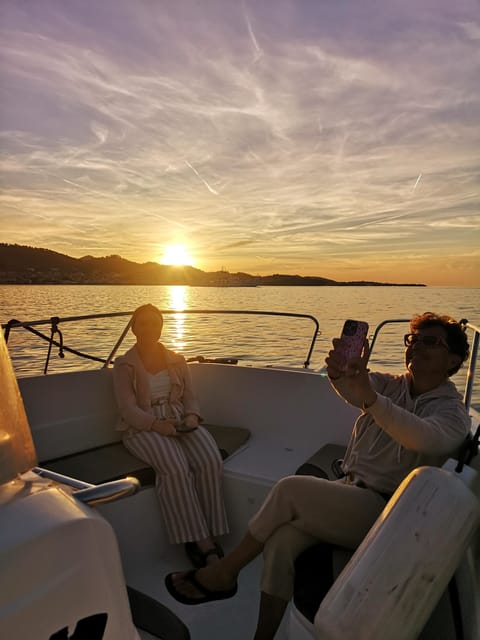 Romantic Sunset tour around Zadar with Drinks - The onboard sunset moment, including the Greeting of the Sun stop