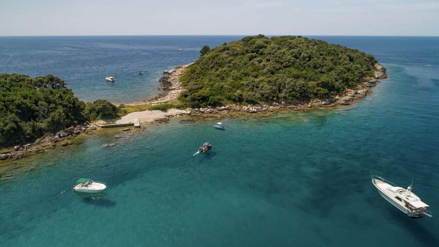 Rovinj or Vrsar: Lim Fjord & Rovinj islands Speedboat Tour - Speedboat Time in Rovinj, Lim Fjord, and the Red Island Chain