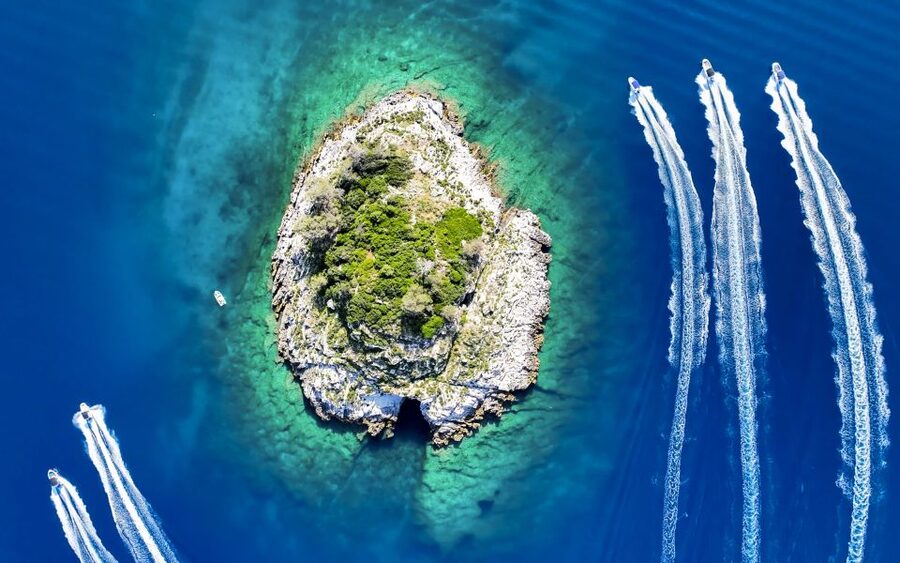 Rovinj or Vrsar: Lim Fjord & Rovinj islands Speedboat Tour - Getting From Rovinj or Vrsar Onto the Boat Fast