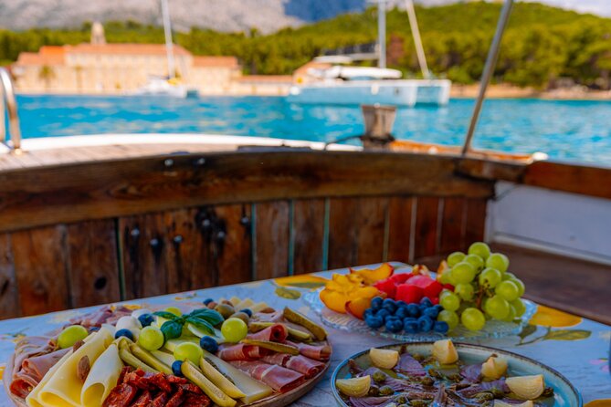 Sail Away - Korčula Archipelago Cruise, Swim and Snorkel - Snacks and snorkeling gear: the value is in what’s included