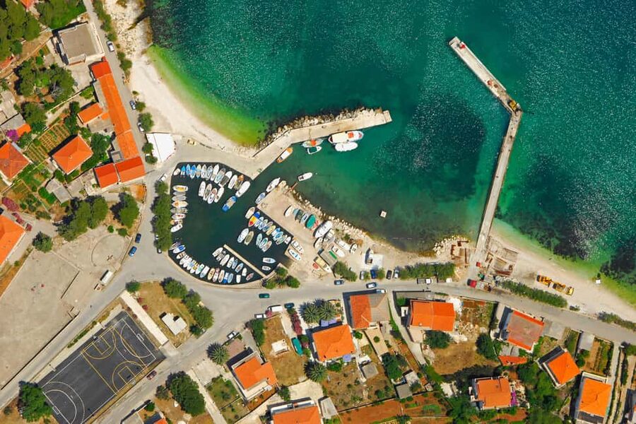 Shipwreck - Blue Lagoon All Inclusive + Trogir Walking Tour - Split UNESCO city or Slatine, pick your style for the last 2 hours