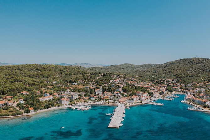 Šibenik Riviera boat tour: Zlarin + Prvić + Tijat - Getting started at Šibenska riva, and what “6 hours” really feels like