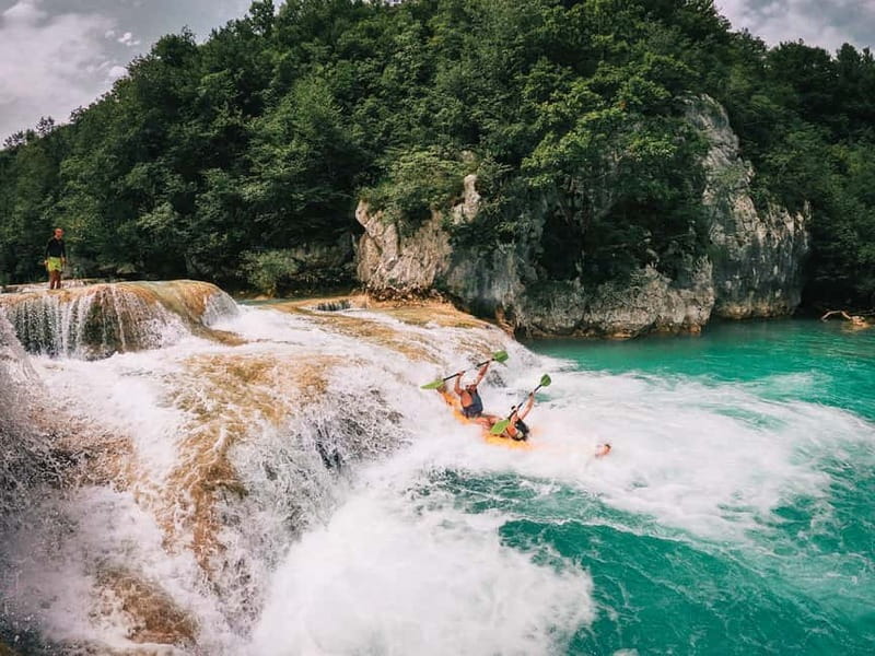 Slunj: River and Waterfalls Kayaking on Mrežnica river - Milkovića slap and the waterfall moment people remember