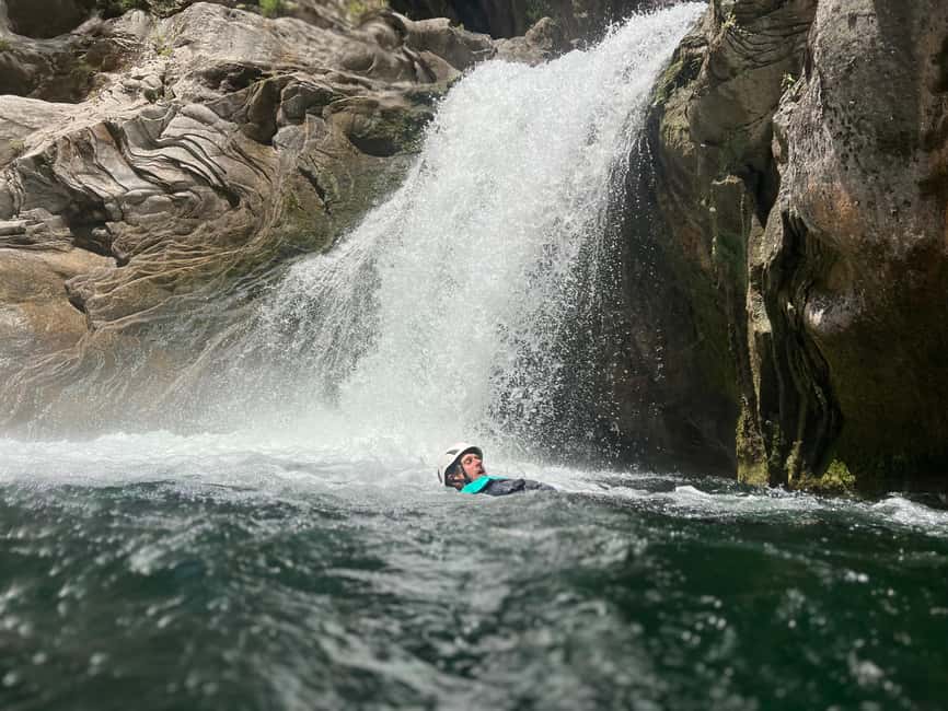 Small Group Canyoning with proffesional guide - From Omiš to Zadvarje, the views are part of the warm-up