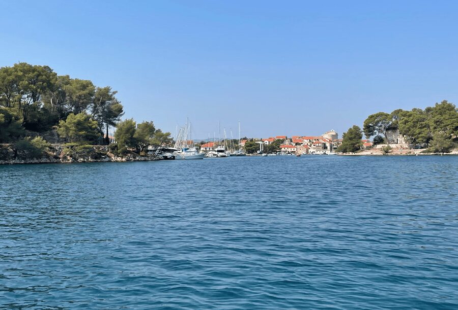 Speedboat Panorama Excursion Brac Povlja - MPL Nautika - Pučišća and beach Luka: swim time where you can actually cool off
