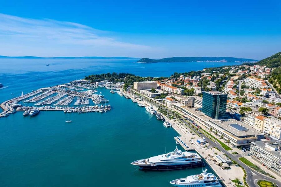 Split: 1.5-Hour Walking Tour and Diocletian's Palace - Peristil and the black granite sphinx detail
