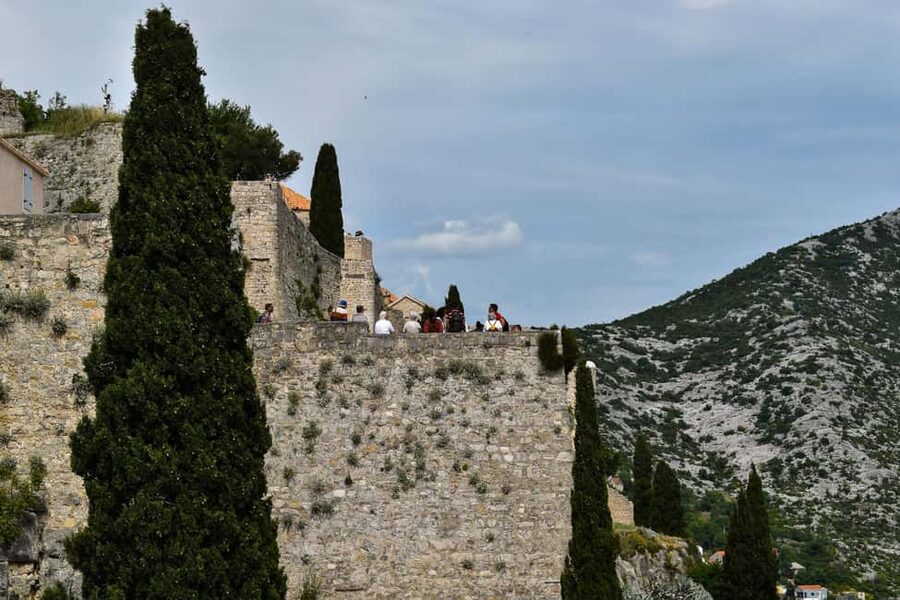 Split: 48-Hour Sightseeing Bus Pass - The free Split walking tour: how it helps you see the town