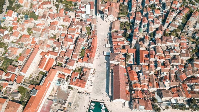 Split: 5 Islands Full-Day Tour to Blue Cave, Vis & Hvar - Starting from Split: your meet point and the first planning tip