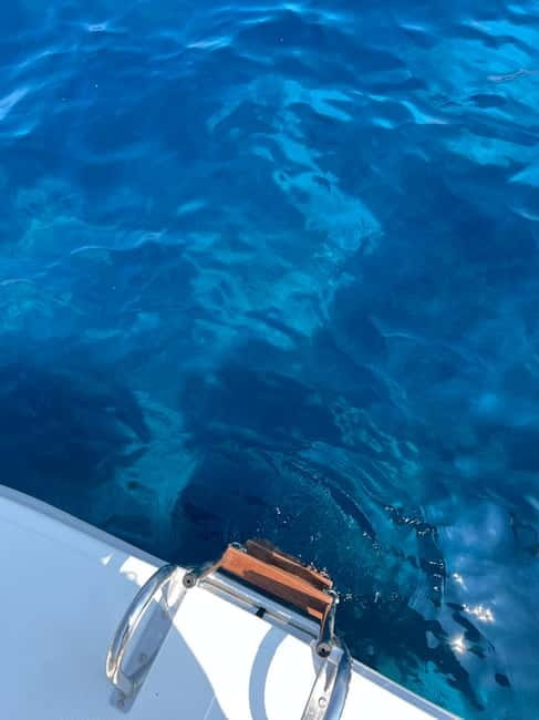 Split: 5 Islands Full-Day Tour to Blue Cave, Vis & Hvar - Stiniva Cove on Vis side: photos, cliffs, and the right kind of quiet
