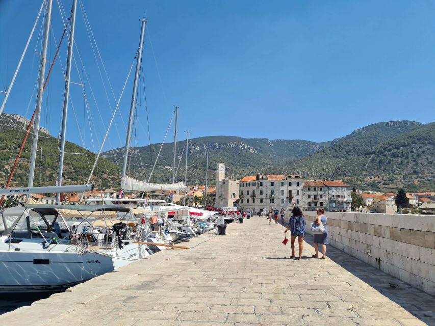 Split: Bisevo, Vis, and Hvar Boat Tour with Snorkel Stops - Hvar Town Later in the Day: Lunch, Sights, and Fortica Views