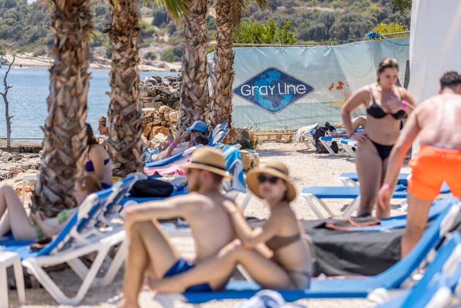 Split: Blue Lagoon 3 Islands All-Inclusive Cruise with Lunch - Timing and pacing: how the long day stays fun (instead of stressful)